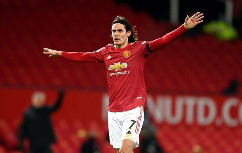 Cavani thuộc một trong những bản hợp đồng siêu trễ nhưng hiệu quả của Man United. Cavani thuộc một trong những bản hợp đồng siêu trễ nhưng hiệu quả của Man United.